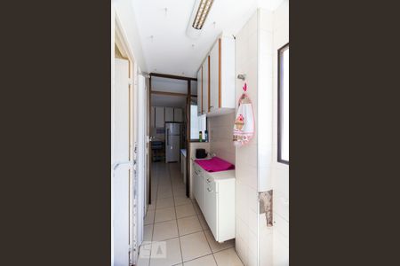 Apartamento à venda com 90m², 3 quartos e 2 vagasÁrea de serviço