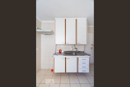 Apartamento à venda com 90m², 3 quartos e 2 vagasCozinha