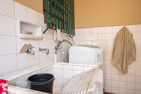 Casa à venda com 230m², 3 quartos e 3 vagasÁrea de Serviço