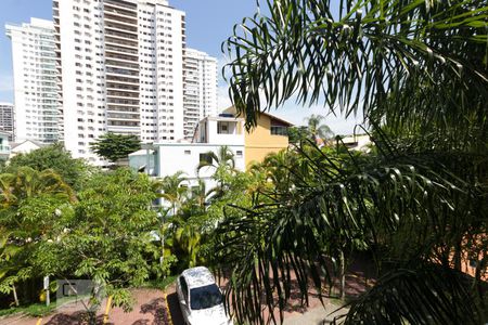 Vista da Varanda de apartamento à venda com 1 quarto, 66m² em Barra da Tijuca, Rio de Janeiro