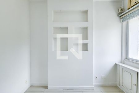 Quarto 1 de apartamento à venda com 3 quartos, 97m² em Laranjeiras, Rio de Janeiro