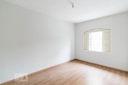 Casa para alugar com 95m², 2 quartos e 1 vagaQuarto 1