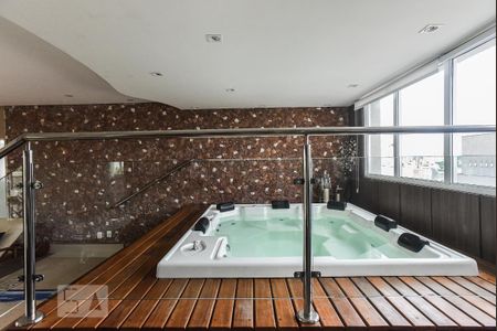 Apartamento para alugar com 50m², 1 quarto e 1 vaga Apartamento para alugar com 50m², 1 quarto e 1 vagaOfurô