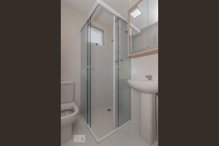 Banheiro de apartamento à venda com 2 quartos, 56m² em Vila Nair, São Paulo