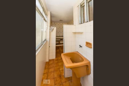 Apartamento à venda com 50m², 2 quartos e 1 vaga Apartamento à venda com 50m², 2 quartos e 1 vagaÁrea de serviço