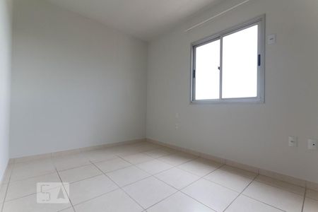 Quarto 2 de apartamento para alugar com 3 quartos, 68m² em Parque Oeste Industrial, Goiânia