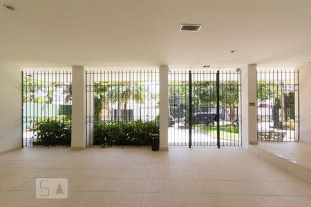 Apartamento à venda com 90m², 2 quartos e 1 vagaEspaço Comum