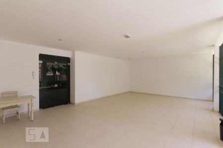Apartamento à venda com 90m², 2 quartos e 1 vagaEspaço Comum