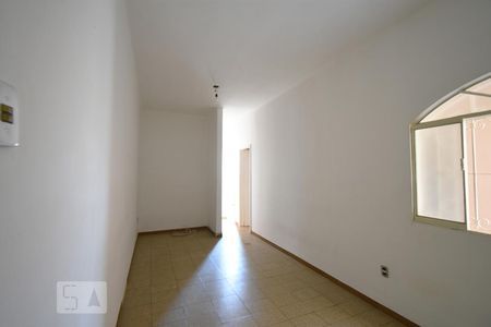 Sala  de apartamento para alugar com 3 quartos, 75m² em Centro, Niterói