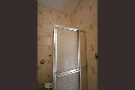 Banheiro  de apartamento para alugar com 3 quartos, 75m² em Centro, Niterói