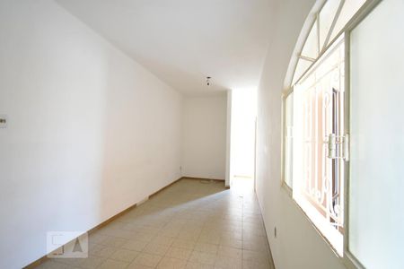 Sala  de apartamento para alugar com 3 quartos, 75m² em Centro, Niterói