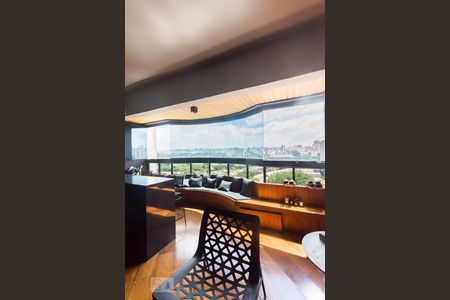 Apartamento à venda com 2 quartos, 147m² em Indianópolis, São Paulo