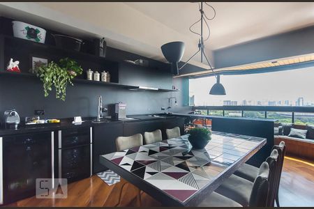 Apartamento à venda com 2 quartos, 147m² em Indianópolis, São Paulo