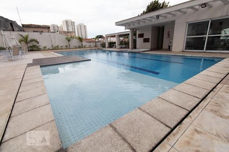 Apartamento à venda com 65m², 2 quartos e 1 vagaPiscina