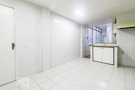 Apartamento à venda com 200m², 4 quartos e 1 vagaCozinha
