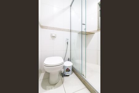 Apartamento à venda com 200m², 4 quartos e 1 vagaBanheiro 2