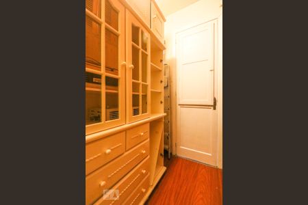 Apartamento à venda com 200m², 4 quartos e 1 vagaQuarto de Serviço 2