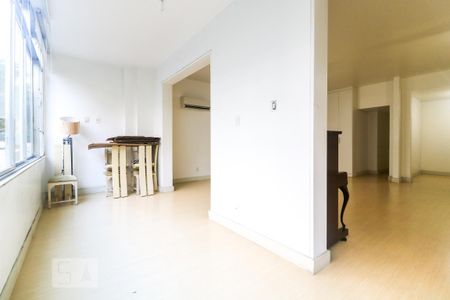 Sala de apartamento à venda com 4 quartos, 200m² em Copacabana, Rio de Janeiro
