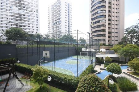 Vista de apartamento à venda com 2 quartos, 94m² em Vila Suzana, São Paulo