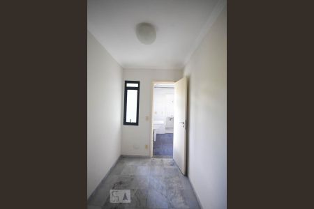 Quarto de serviço de apartamento à venda com 2 quartos, 94m² em Vila Suzana, São Paulo