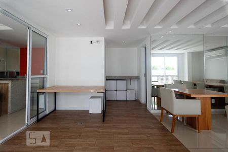 Apartamento à venda com 154m², 3 quartos e 2 vagasÁrea comum - Salão de festas