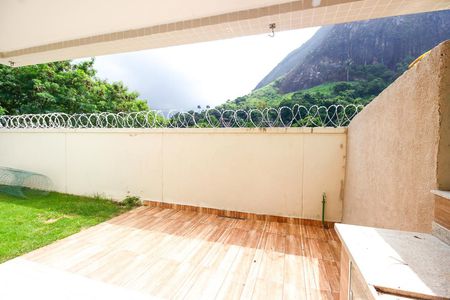 Apartamento à venda com 154m², 3 quartos e 2 vagasVista da Área de Serviço