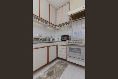 Apartamento para alugar com 78m², 2 quartos e sem vagaCozinha