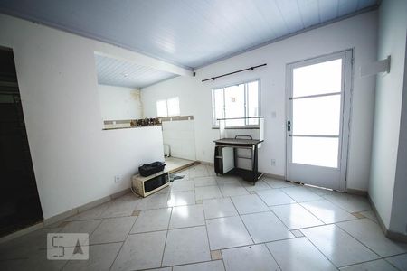 Sala de casa de condomínio para alugar com 1 quarto, 50m² em Santa Rosa, Niterói