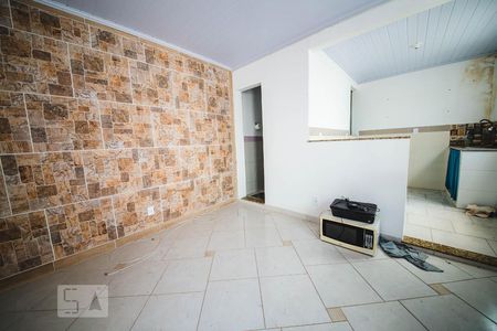 Sala de casa de condomínio para alugar com 1 quarto, 50m² em Santa Rosa, Niterói