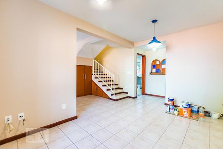 Sala de casa de condomínio à venda com 3 quartos, 110m² em Barão Geraldo - Arruamento Fain José Feres, Campinas
