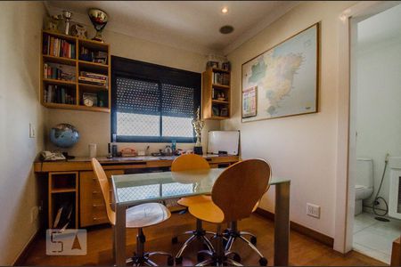 Apartamento à venda com 319m², 4 quartos e 5 vagasSuíte 3