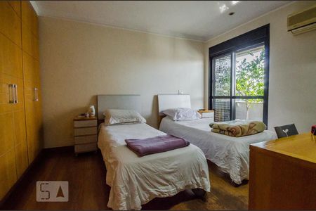 Suíte 2 de apartamento à venda com 4 quartos, 319m² em Campo Belo, São Paulo
