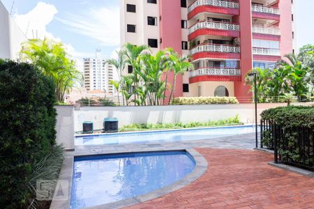 Apartamento para alugar com 124m², 3 quartos e 3 vagas Apartamento para alugar com 124m², 3 quartos e 3 vagasPiscina