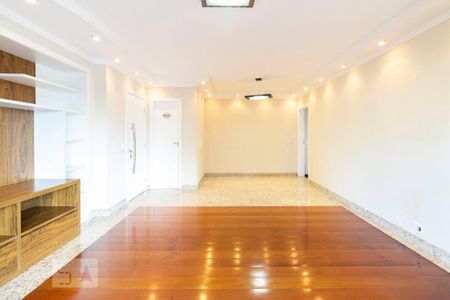 Sala  de apartamento para alugar com 3 quartos, 124m² em Vila Gomes Cardim, São Paulo