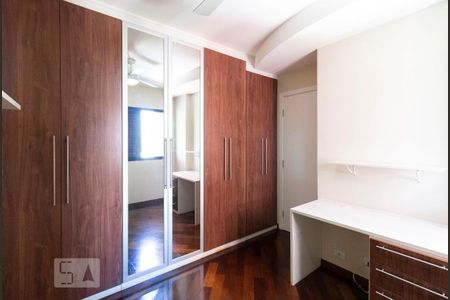 Apartamento para alugar com 124m², 3 quartos e 3 vagas Apartamento para alugar com 124m², 3 quartos e 3 vagasQuarto 2