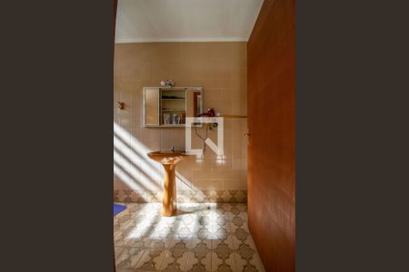 Casa à venda com 220m², 3 quartos e 3 vagas Casa à venda com 220m², 3 quartos e 3 vagasBanheiro da Suíte