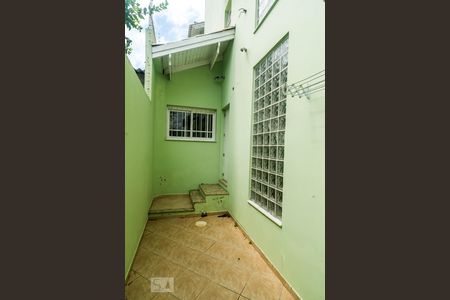 Casa à venda com 250m², 3 quartos e sem vagaÁrea de Serviço