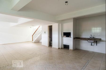Casa à venda com 250m², 3 quartos e sem vagaGaragem
