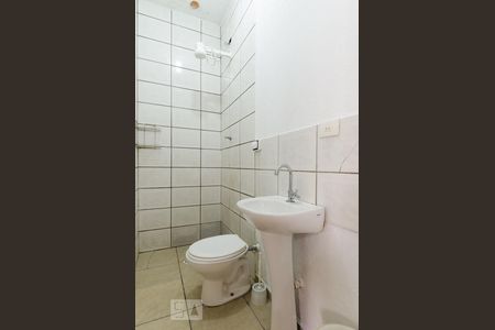 Banheiro de casa para alugar com 1 quarto, 35m² em Barcelona, São Caetano do Sul