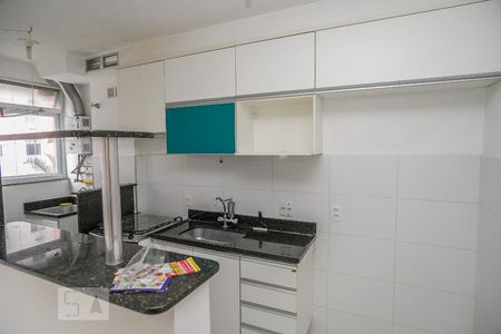 Apartamento à venda com 48m², 2 quartos e 1 vagaCozinha e Área de Serviço