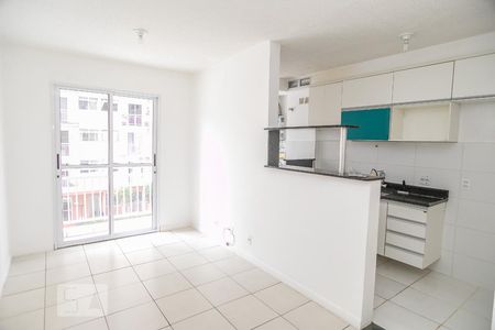 Sala de apartamento à venda com 2 quartos, 48m² em Jacarepaguá, Rio de Janeiro