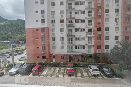 Vista da Sala de apartamento à venda com 2 quartos, 48m² em Jacarepaguá, Rio de Janeiro