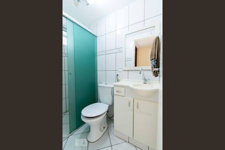 Apartamento para alugar com 55m², 2 quartos e sem vaga Apartamento para alugar com 55m², 2 quartos e sem vagaBanheiro