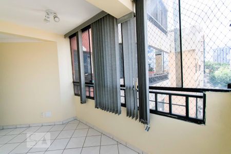 Apartamento para alugar com 55m², 2 quartos e sem vaga Apartamento para alugar com 55m², 2 quartos e sem vagaQuarto 02