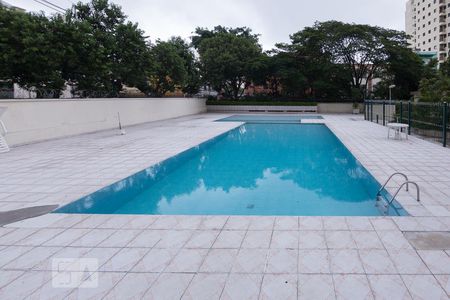 Apartamento para alugar com 50m², 2 quartos e sem vagaPiscina