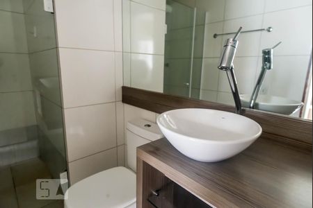 Banheiro de apartamento para alugar com 1 quarto, 49m² em Boa Vista, Porto Alegre