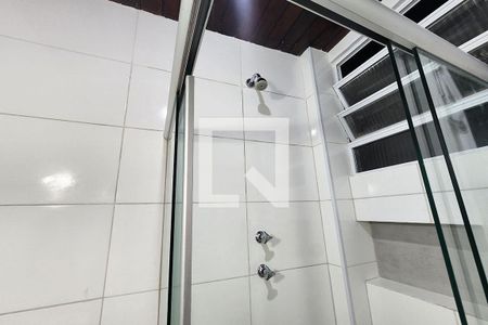 Banheiro de apartamento para alugar com 1 quarto, 33m² em Centro, Rio de Janeiro