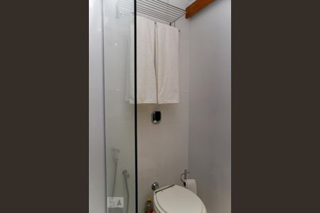 Apartamento à venda com 110m², 2 quartos e 1 vagaBanheiro - primeiro andar