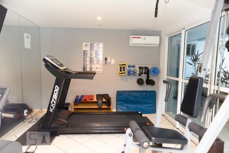 Apartamento à venda com 110m², 2 quartos e 1 vagaAcademia - área comum do condomínio