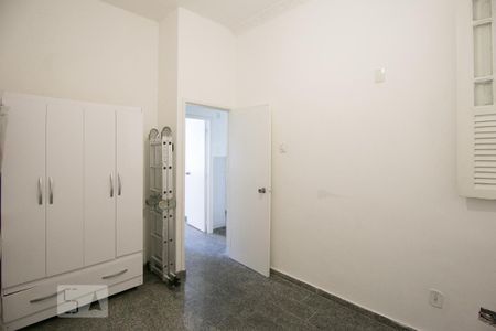 Apartamento para alugar com 100m², 3 quartos e sem vaga Apartamento para alugar com 100m², 3 quartos e sem vagaQuarto 3/Armário